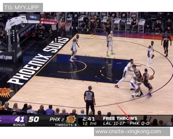 全队齐心协力专注训练独行侠官方分享精彩瞬间